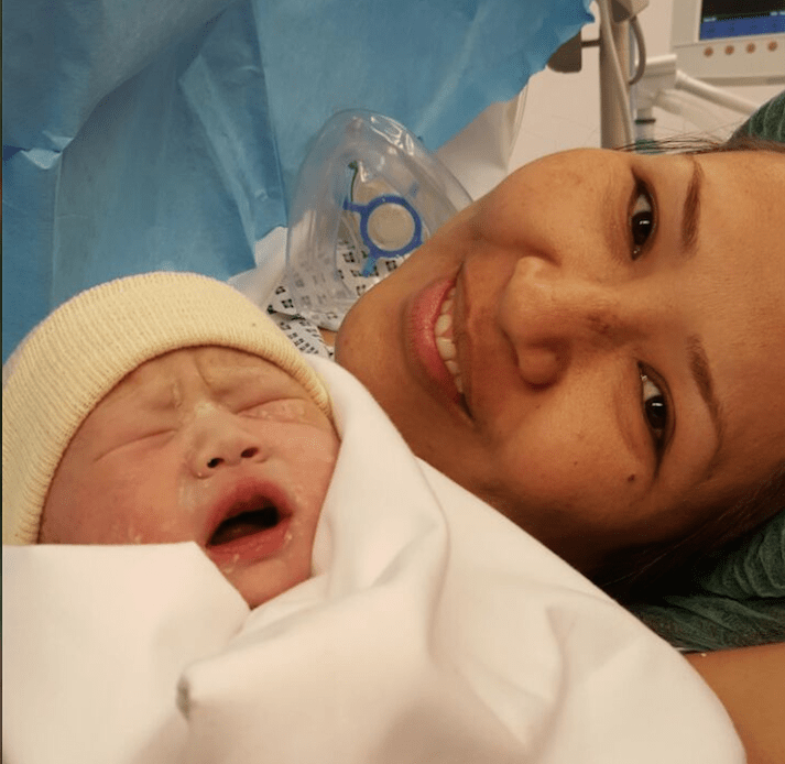 Le Premier Bebe De La Maternite Est Ne Png La Chaine De L Espoir Le Premier Bebe De La Maternite Est Ne Png La Chaine De L Espoir