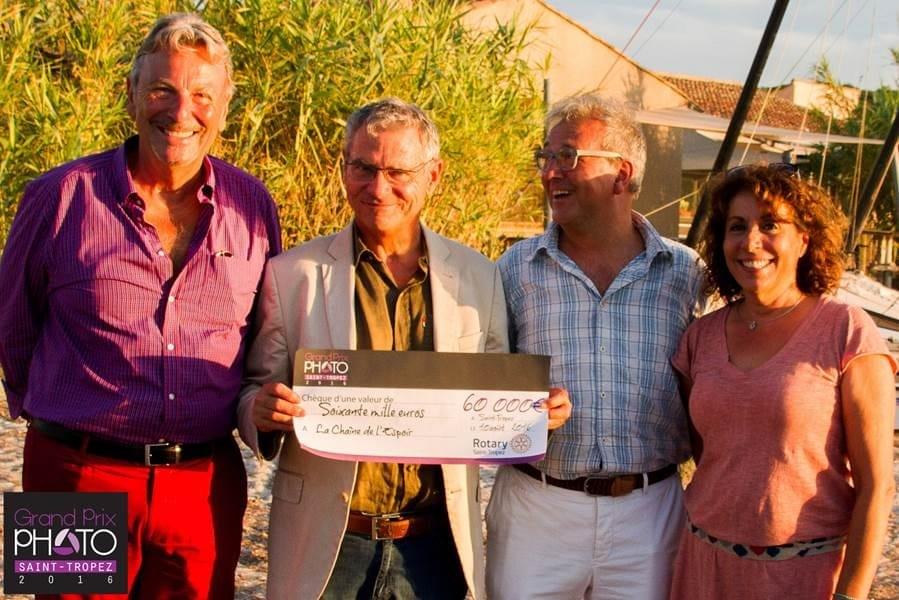 Remise de chèque à Saint-Tropez