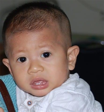Enoy, 1 ans, Laos
