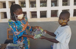 distribution-masques-togo-covid-19 Mariela, opérée à cœur ouvert à Madagascar